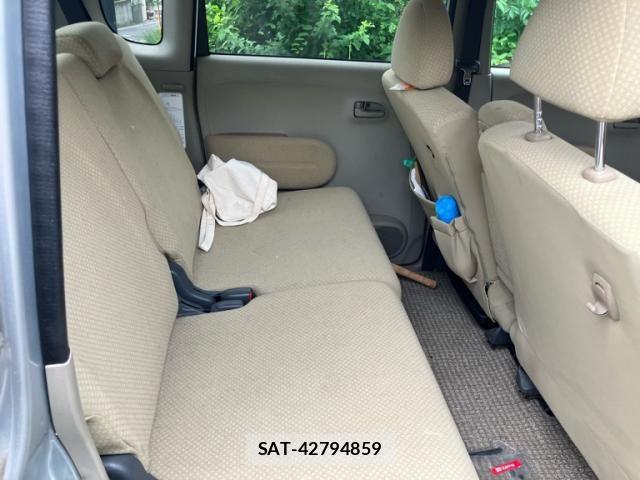 Daihatsu TANTO 2005-11 8661920-13
