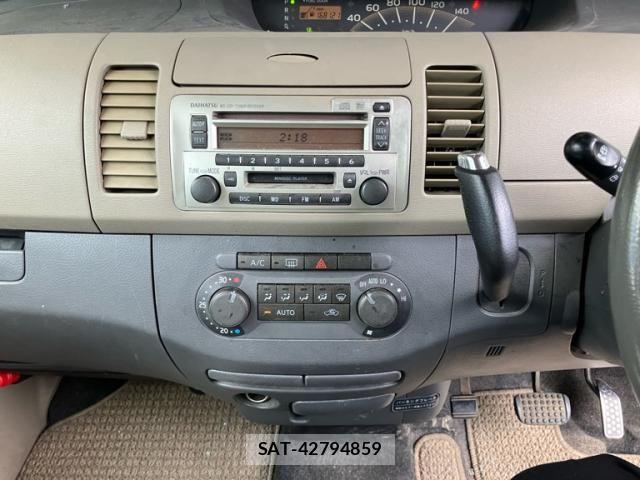 Daihatsu TANTO 2005-11 8661920-20