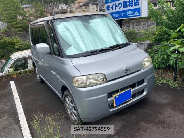 Daihatsu TANTO 2005-11 8661920-2