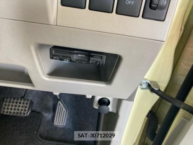 Daihatsu TANTO 2014-05 8661917-15
