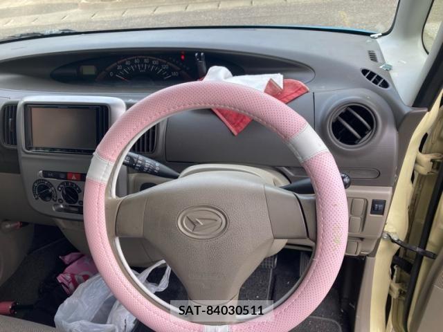 Daihatsu TANTO 2011-11 8661919-13