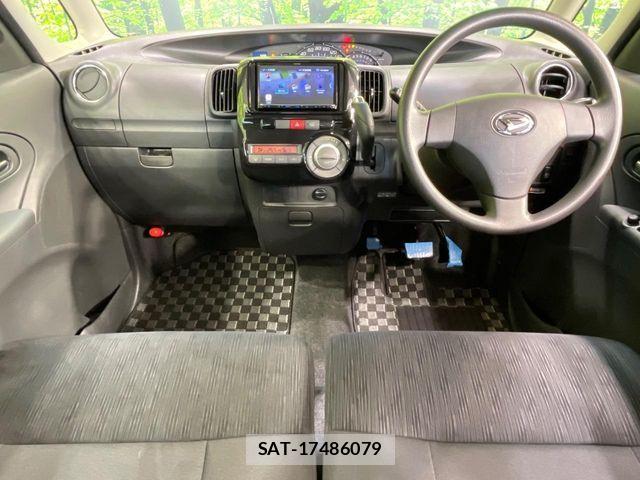 Daihatsu TANTO 2013-07 8661905-1