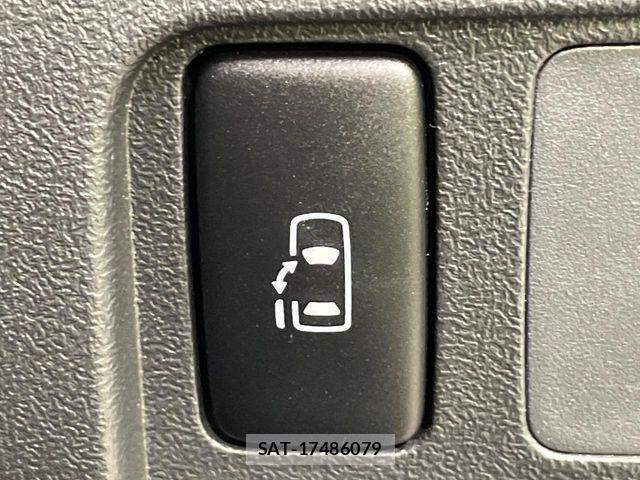 Daihatsu TANTO 2013-07 8661905-4