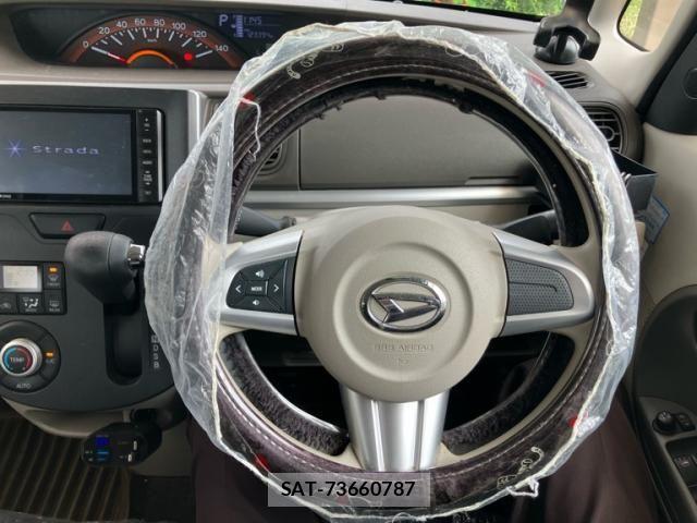Daihatsu TANTO 2015-09 8661915-16