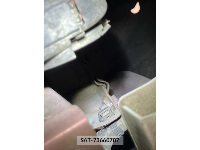 Daihatsu TANTO 2015-09 8661915-23
