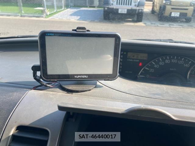 Daihatsu TANTO 2007-11 8667012-19