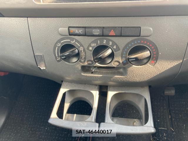 Daihatsu TANTO 2007-11 8667012-20