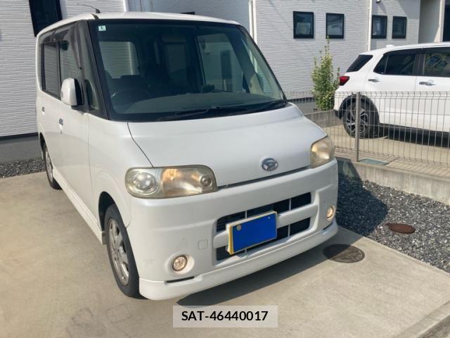 Daihatsu TANTO 2007-11 8667012-2