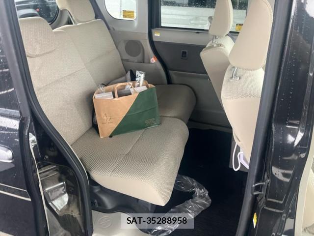 Daihatsu TANTO 2014-10 8661909-12