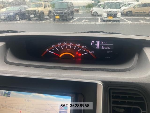 Daihatsu TANTO 2014-10 8661909-16