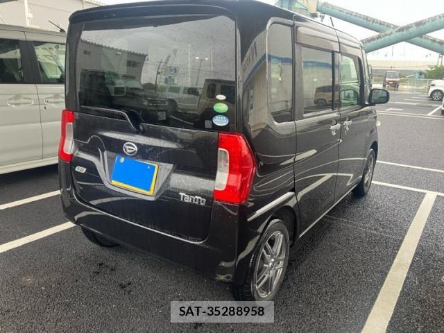 Daihatsu TANTO 2014-10 8661909-2