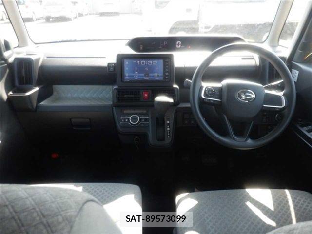 Daihatsu TANTO 2021-08 8661890-1