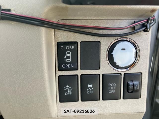 Daihatsu TANTO 2013-12 8661914-9