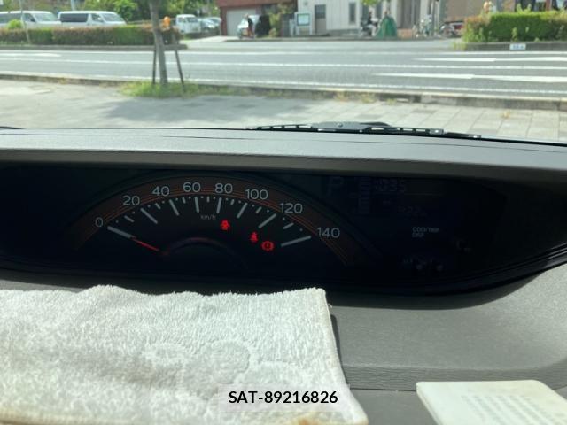 Daihatsu TANTO 2013-12 8661914-11