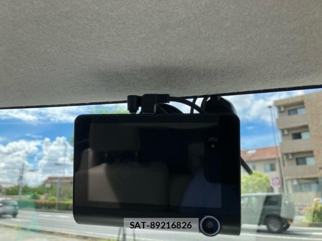 Daihatsu TANTO 2013-12 8661914-14