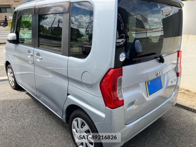 Daihatsu TANTO 2013-12 8661914-2