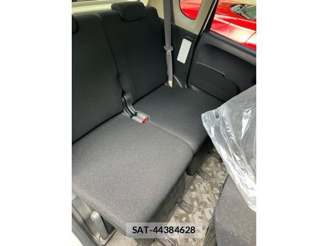 Daihatsu TANTO 2007-01 8661918-13