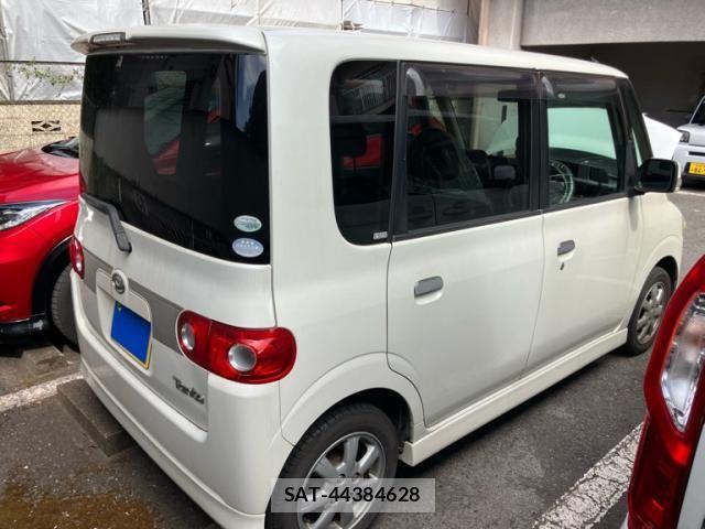Daihatsu TANTO 2007-01 8661918-2