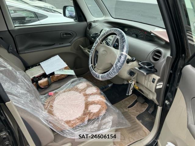 Daihatsu TANTO 2011-11 8661912-12