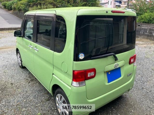 Daihatsu TANTO 2011-09 8667011-4
