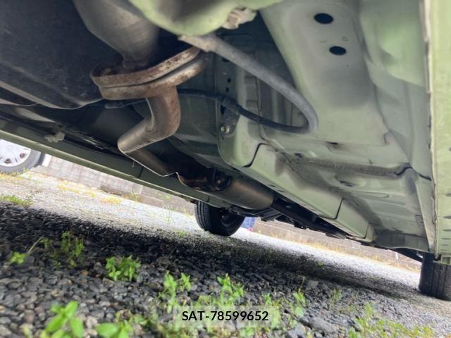 Daihatsu TANTO 2011-09 8667011-6
