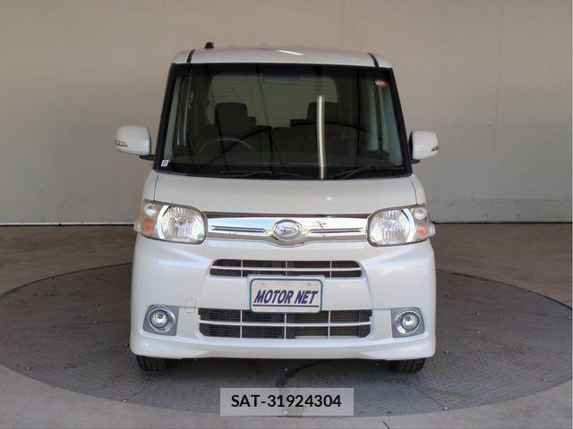 Daihatsu TANTO 2013-08 8661907-14