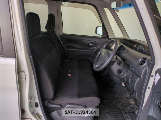Daihatsu TANTO 2013-08 8661907-25