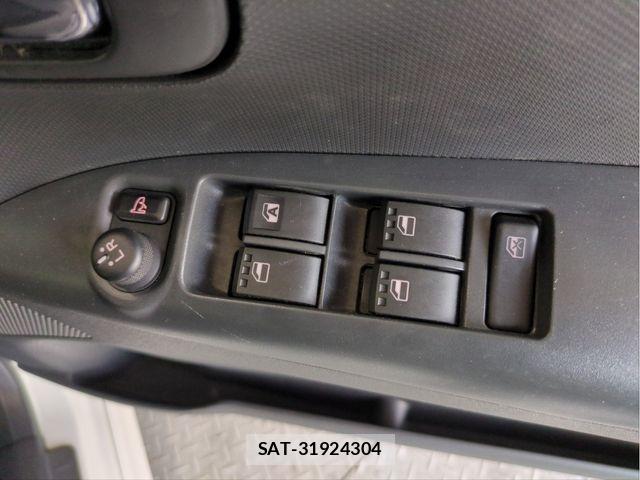 Daihatsu TANTO 2013-08 8661907-29