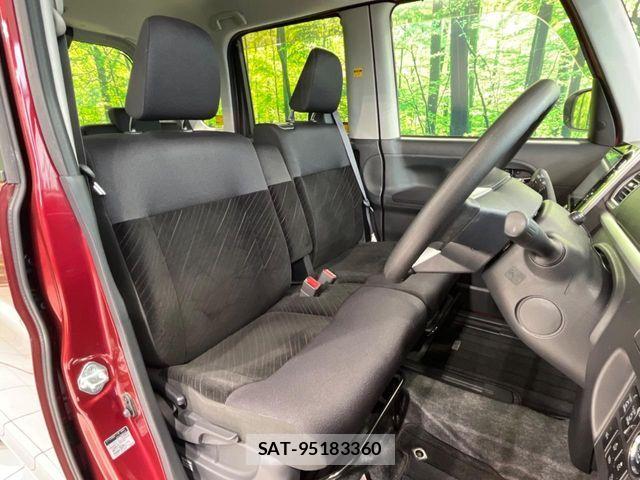 Daihatsu TANTO 2019-04 8667006-7