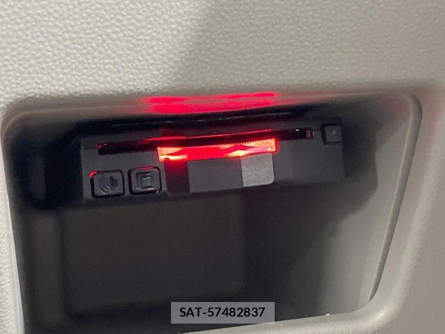 Daihatsu TANTO 2015-01 8667008-5
