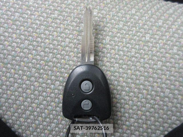 Daihatsu TANTO 2013-10 8667007-15