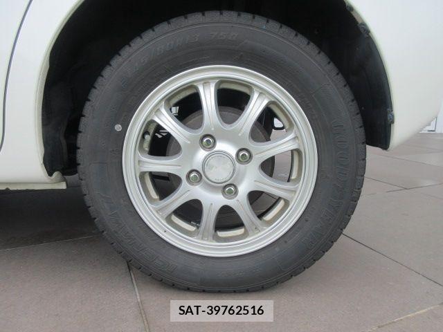 Daihatsu TANTO 2013-10 8667007-7