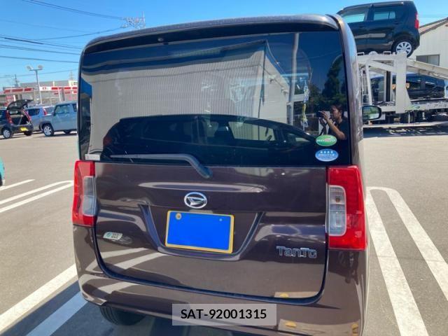 Daihatsu TANTO 2014-11 8661910-3