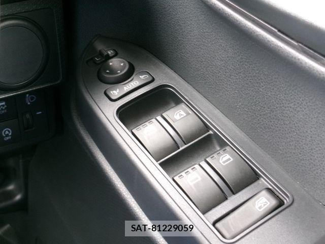 Daihatsu TANTO 2021-09 8661896-14