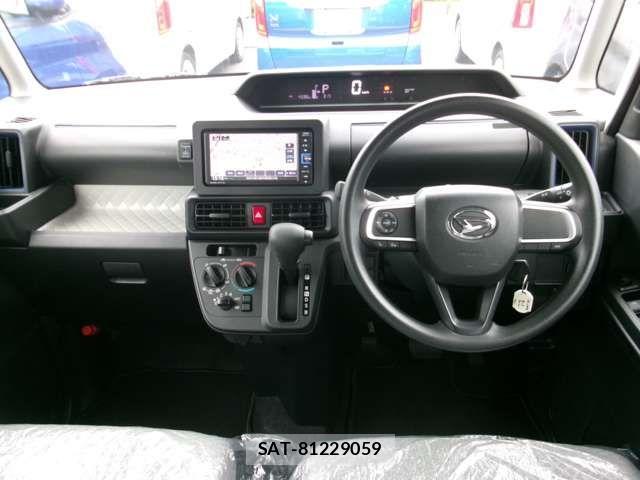 Daihatsu TANTO 2021-09 8661896-4