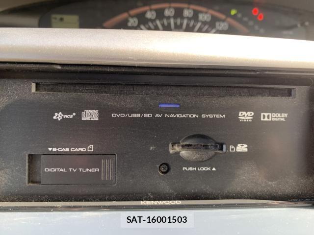 Daihatsu TANTO 2013-08 8686744-12