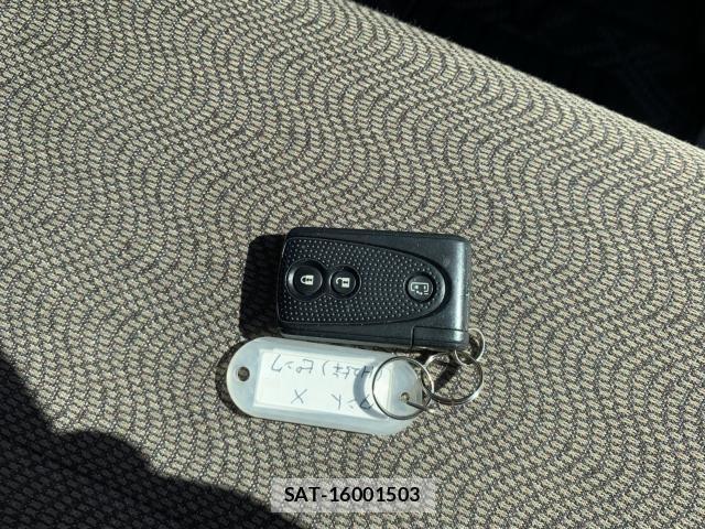 Daihatsu TANTO 2013-08 8686744-23