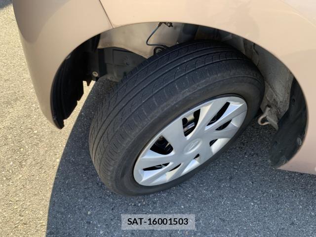 Daihatsu TANTO 2013-08 8686744-27