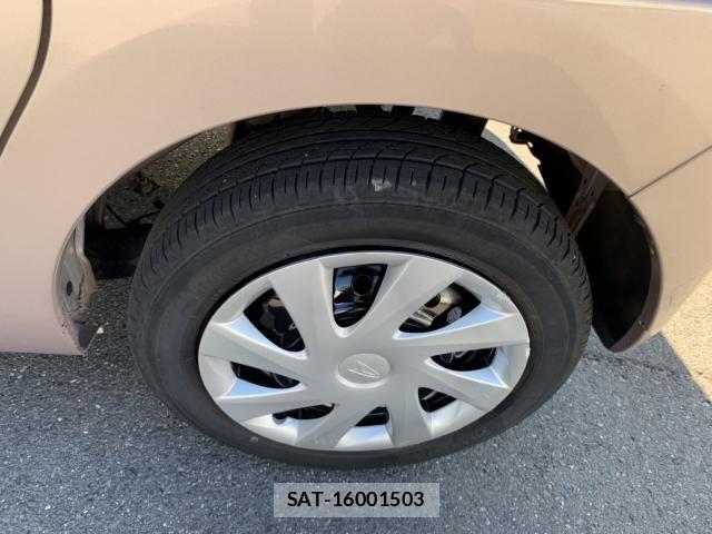 Daihatsu TANTO 2013-08 8686744-28