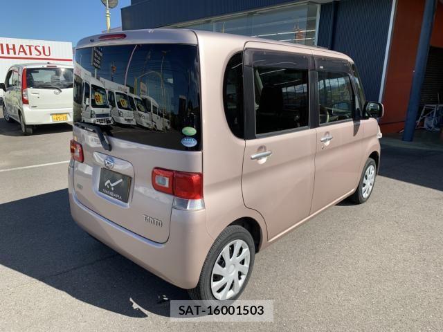 Daihatsu TANTO 2013-08 8686744-4