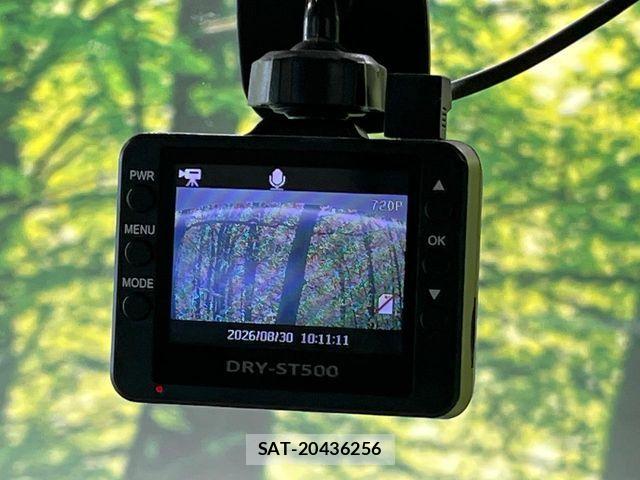 Daihatsu TANTO 2014-07 8686743-5