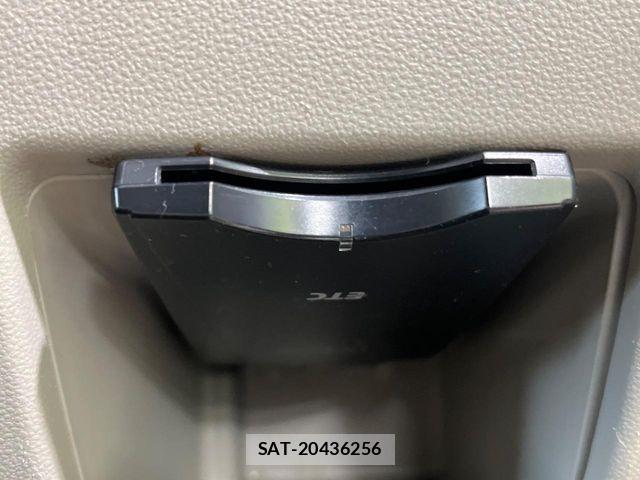 Daihatsu TANTO 2014-07 8686743-6