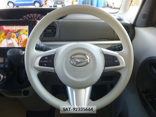 Daihatsu TANTO 2018-11 8686742-18