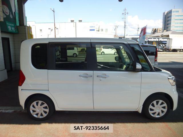 Daihatsu TANTO 2018-11 8686742-3