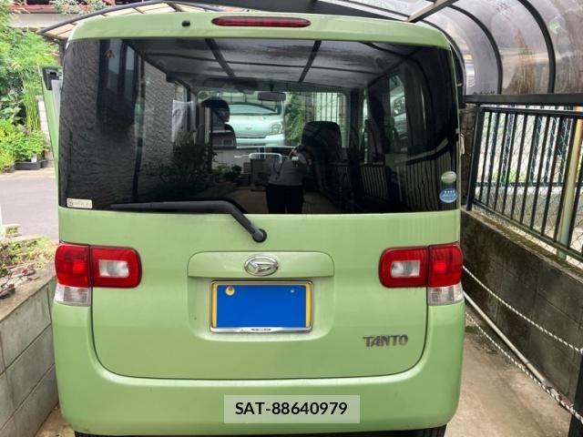 Daihatsu TANTO 2011-09 8686748-3