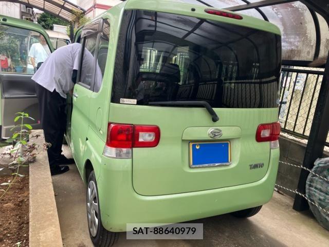 Daihatsu TANTO 2011-09 8686748-4