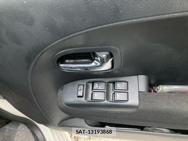 Daihatsu TANTO 2007-11 8686750-11