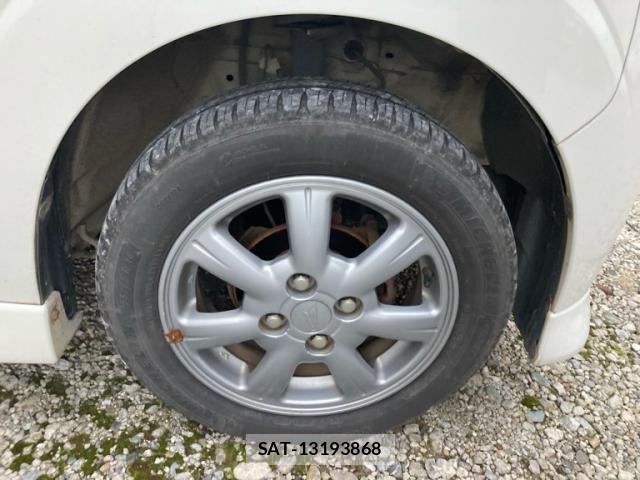 Daihatsu TANTO 2007-11 8686750-4