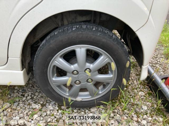 Daihatsu TANTO 2007-11 8686750-6