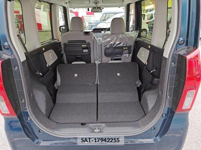 Daihatsu TANTO 2021-12 8686734-23